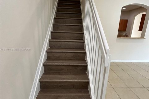 Townhouse in Homestead, Florida 3 bedrooms, 132.66 sq.m. № 1845548 - photo 27