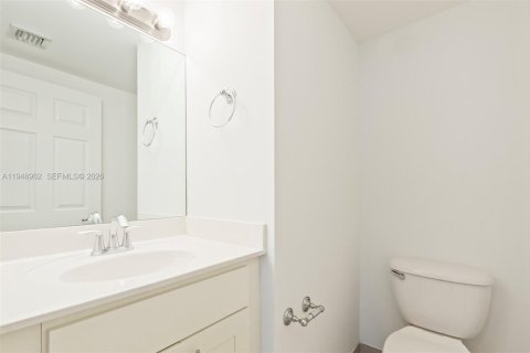 Купить таунхаус в Дорал, Флорида 4 спальни, 200.3м2, № 2006723 - фото 8