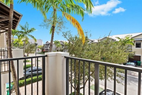 Купить таунхаус в Дорал, Флорида 4 спальни, 200.3м2, № 2006723 - фото 18