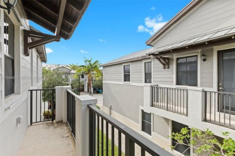 Купить таунхаус в Дорал, Флорида 4 спальни, 200.3м2, № 2006723 - фото 16