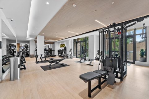 Condo in Miami, Florida, 2 bedrooms  № 2069598 - photo 2