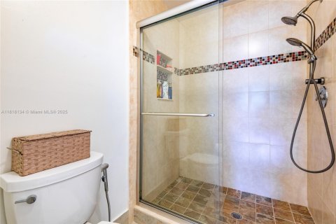 Condo in Deerfield Beach, Florida, 3 bedrooms  № 1775315 - photo 19