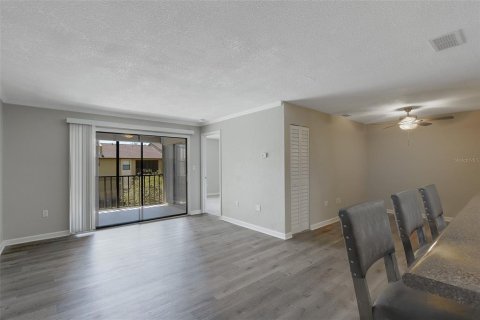 Copropriété à louer à Largo, Floride: 3 chambres, 107.3 m2 № 2101432 - photo 10