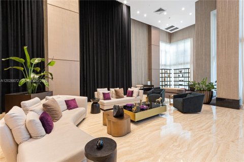 Снять в аренду кондоминиум в Майами, Флорида 1 спальня, 71.91м2, № 2145739 - фото 12