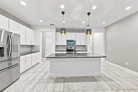 Touwnhouse à vendre à Lutz, Floride: 3 chambres, 182.18 m2 № 2330334 - photo 8