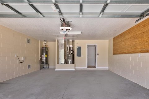 House in Leesburg, Florida 3 bedrooms, 137.22 sq.m. № 1875846 - photo 25