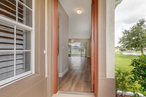 House in Leesburg, Florida 3 bedrooms, 137.22 sq.m. № 1875846 - photo 4