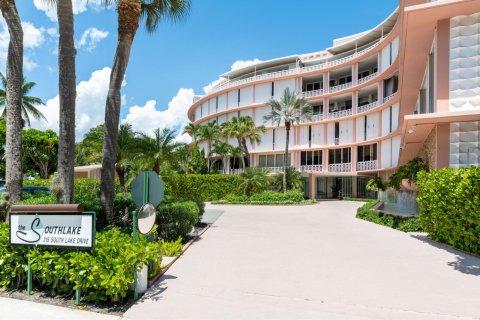 Condominio en Palm Beach, Florida, 3 dormitorios № 2246698