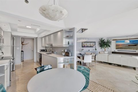 Copropriété à vendre à Aventura, Floride: 2 chambres, 192.31 m2 № 1772518 - photo 10