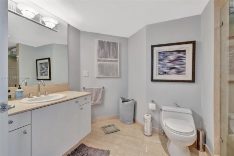 Copropriété à vendre à Aventura, Floride: 2 chambres, 192.31 m2 № 1772518 - photo 24