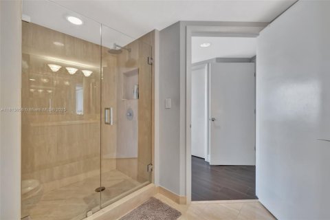 Copropriété à vendre à Aventura, Floride: 2 chambres, 192.31 m2 № 1772518 - photo 25
