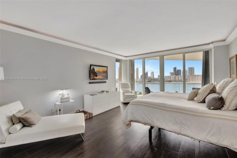Copropriété à vendre à Aventura, Floride: 2 chambres, 192.31 m2 № 1772518 - photo 26