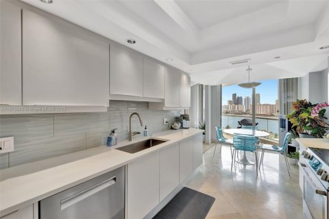Copropriété à vendre à Aventura, Floride: 2 chambres, 192.31 m2 № 1772518 - photo 8