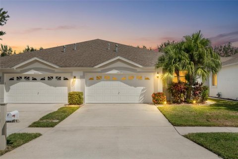 Casa en venta en Wesley Chapel, Florida, 2 dormitorios, 158.12 m2 № 1902362 - foto 1