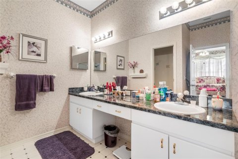 Casa en venta en Wesley Chapel, Florida, 2 dormitorios, 158.12 m2 № 1902362 - foto 16