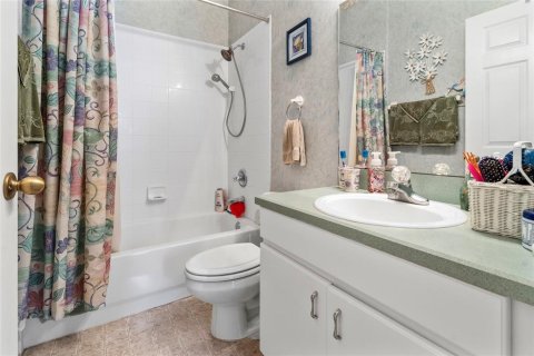 Casa en venta en Wesley Chapel, Florida, 2 dormitorios, 158.12 m2 № 1902362 - foto 20