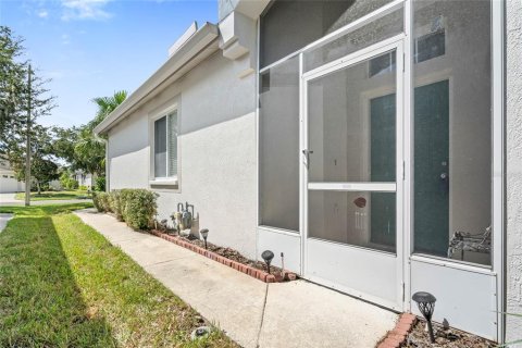 Casa en venta en Wesley Chapel, Florida, 2 dormitorios, 158.12 m2 № 1902362 - foto 4