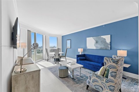 Купить кондоминиум в Майами-Бич, Флорида 2 спальни, 141.95м2, № 2020928 - фото 14