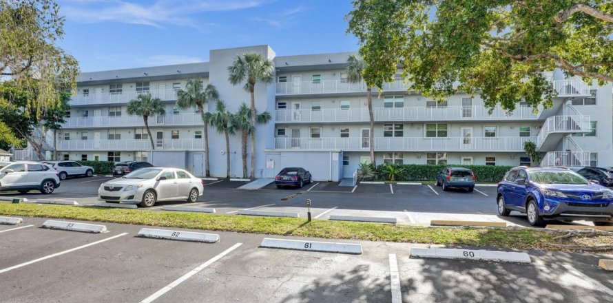 Condo in Oakland Park, Florida, 2 bedrooms  № 1029657