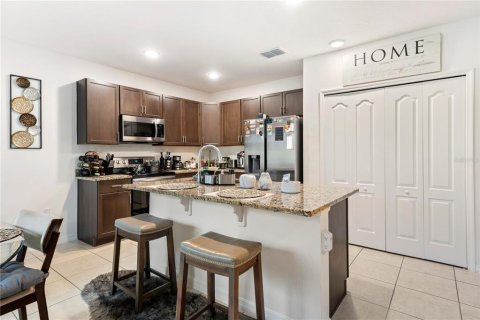 Villa ou maison à vendre à Poinciana, Floride: 3 chambres, 134.24 m2 № 2290697 - photo 6