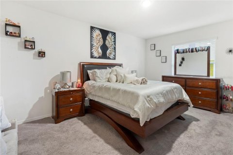 Villa ou maison à vendre à Poinciana, Floride: 3 chambres, 134.24 m2 № 2290697 - photo 13