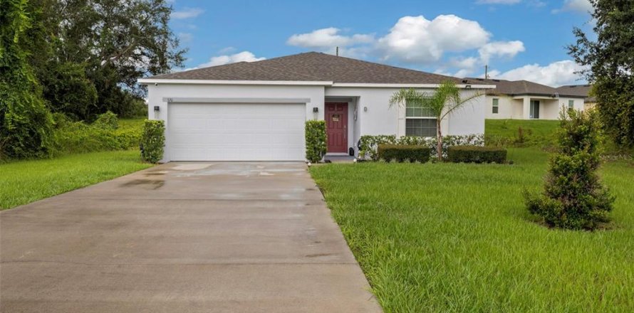 Villa ou maison à Poinciana, Floride 3 chambres, 134.24 m2 № 2290697