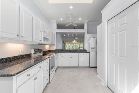Villa ou maison à vendre à Ormond Beach, Floride: 3 chambres, 151.15 m2 № 2396870 - photo 15