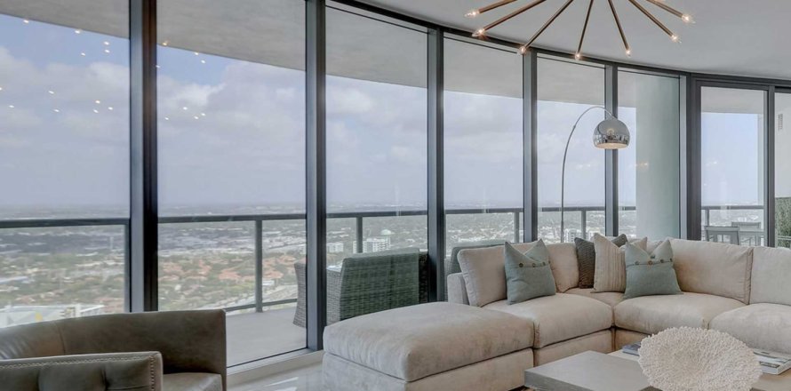 Apartamento en 100 LAS OLAS en Fort Lauderdale, Florida 2 dormitorios, 139 m2 № 38230