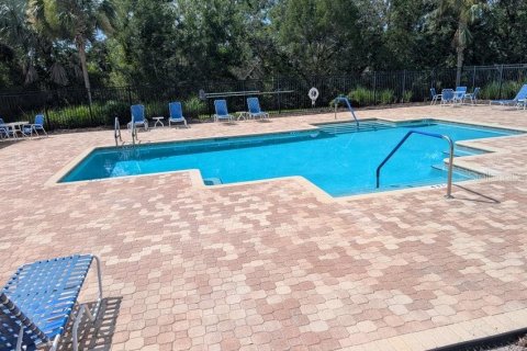 Townhouse in Spring Hill, Florida 2 bedrooms, 117.24 sq.m. № 1894425 - photo 23