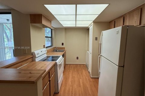 Condominio en alquiler en Plantation, Florida, 1 dormitorio, 65.77 m2 № 2049283 - foto 11