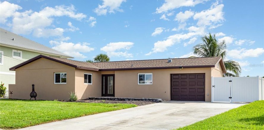 Casa en Palmetto, Florida 3 dormitorios, 141.12 m2 № 1903628