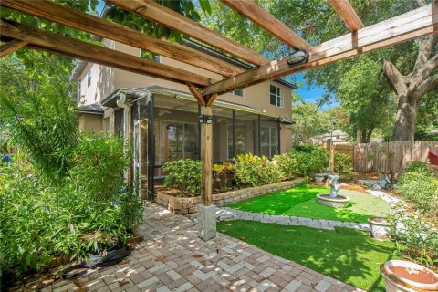 House in Ocoee, Florida 4 bedrooms, 200.39 sq.m. № 1787596 - photo 29