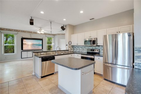 House in Ocoee, Florida 4 bedrooms, 200.39 sq.m. № 1787596 - photo 13