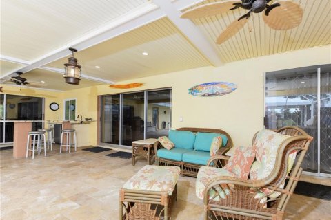 House in Venice, Florida 3 bedrooms, 241.45 sq.m. № 2239790 - photo 26