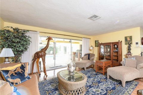 House in Venice, Florida 3 bedrooms, 241.45 sq.m. № 2239790 - photo 12