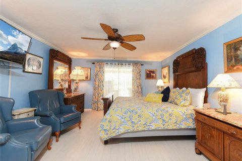House in Venice, Florida 3 bedrooms, 241.45 sq.m. № 2239790 - photo 15