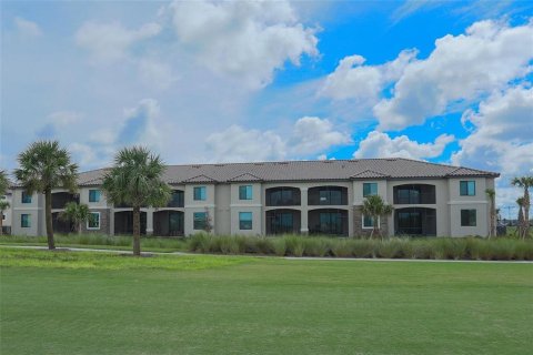 Copropriété à louer à Bradenton, Floride: 2 chambres, 123.47 m2 № 2099445 - photo 10
