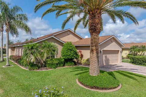 Casa en venta en Lake Wales, Florida, 2 dormitorios, 172.8 m2 № 1681641 - foto 2