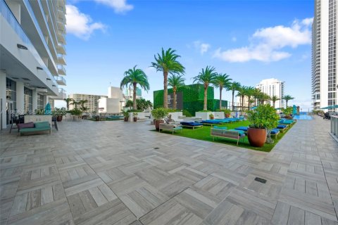 Copropriété à vendre à Hollywood, Floride: 2 chambres, 96.99 m2 № 2051600 - photo 22