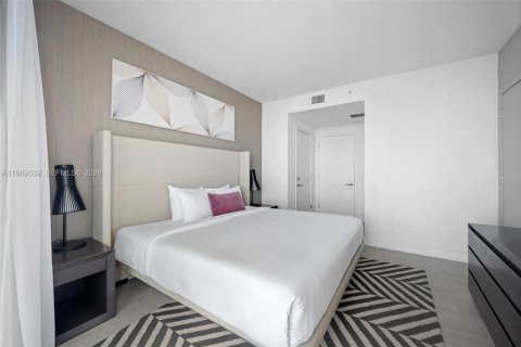 Copropriété à vendre à Hollywood, Floride: 2 chambres, 96.99 m2 № 2051600 - photo 10