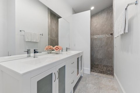 Villa ou maison à vendre à Boynton Beach, Floride: 3 chambres, 351.17 m2 № 2087240 - photo 26