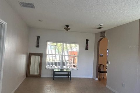 Casa en venta en Kissimmee, Florida, 3 dormitorios, 149.48 m2 № 1735130 - foto 19