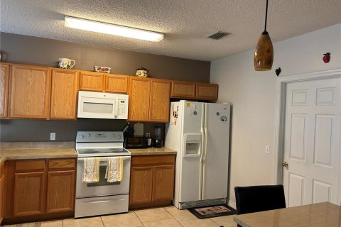 Casa en venta en Kissimmee, Florida, 3 dormitorios, 149.48 m2 № 1735130 - foto 10
