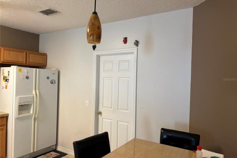 Casa en venta en Kissimmee, Florida, 3 dormitorios, 149.48 m2 № 1735130 - foto 11