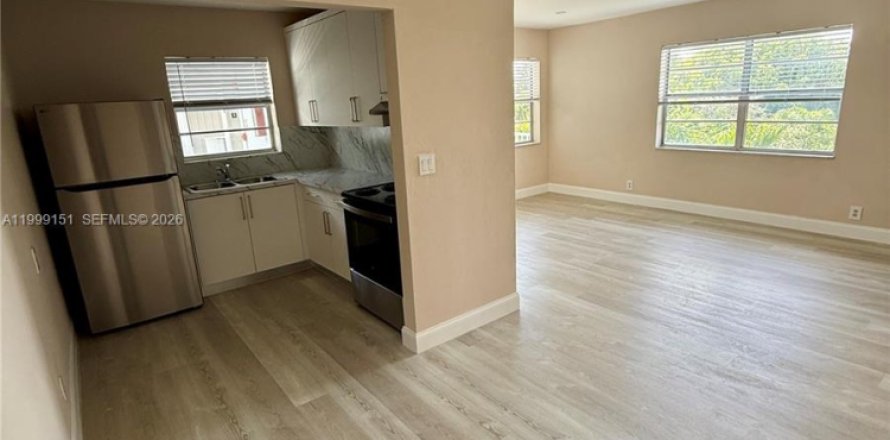 Квартира в Холливуд, Флорида 1 спальня, 65.03м2 № 2066100