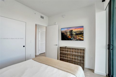 Condominio en venta en Miami Beach, Florida, 2 dormitorios, 82.4 m2 № 2081884 - foto 22