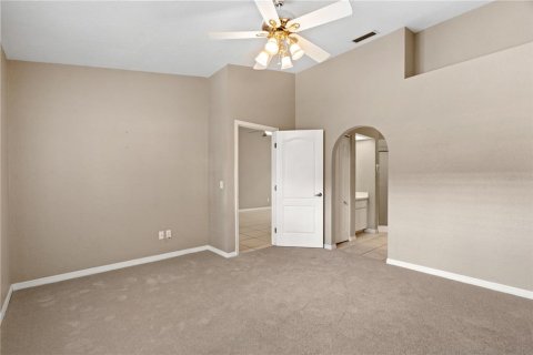 Townhouse in Lutz, Florida 2 bedrooms, 119.66 sq.m. № 2201915 - photo 15