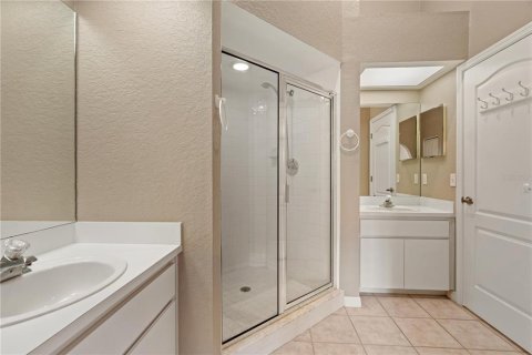 Townhouse in Lutz, Florida 2 bedrooms, 119.66 sq.m. № 2201915 - photo 16