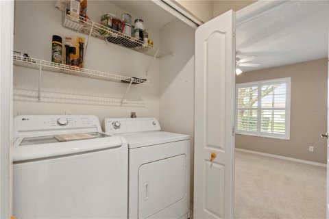 Townhouse in Lutz, Florida 2 bedrooms, 119.66 sq.m. № 2201915 - photo 26
