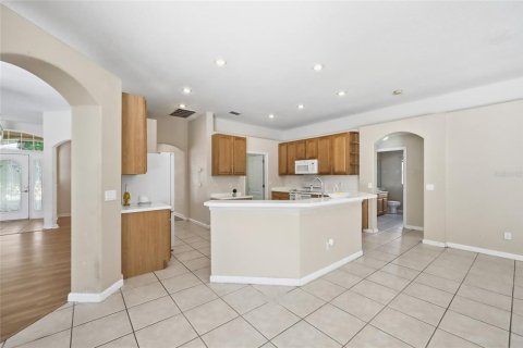Casa en venta en Apopka, Florida, 4 dormitorios, 229.19 m2 № 2109278 - foto 14